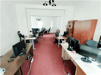 Inchiriere spatiu pentru birouri 147 mp in Andrei Muresanu- zona Piata Cipariu, Cluj Napoca
