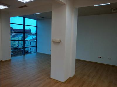 Inchiriere 95 mp in cladire de birouri Centru, Cluj-Napoca
