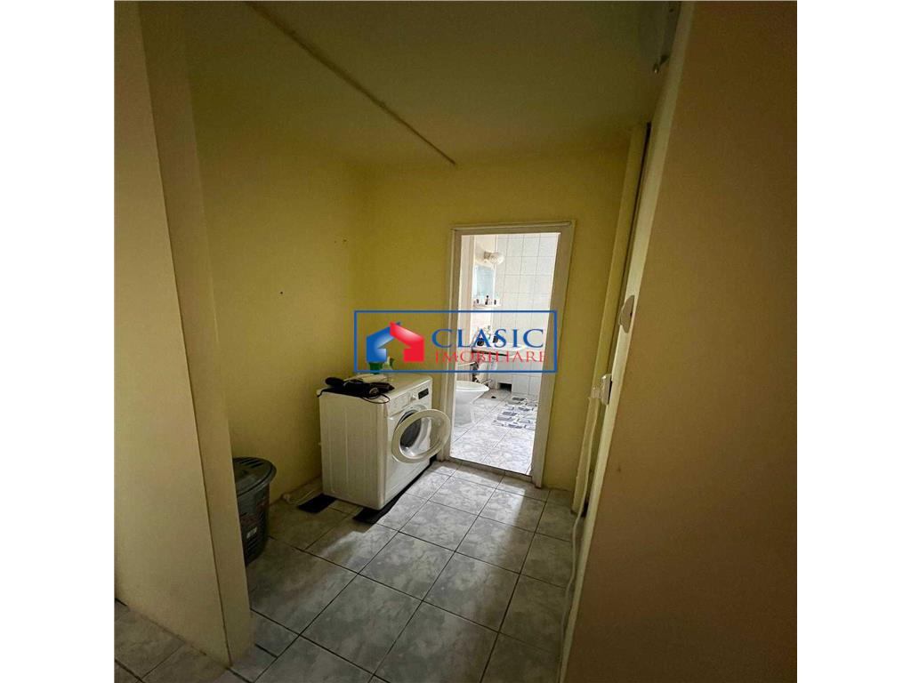Vanzare apartament 2 camere decomandat zona  Napolact Manastur, Cluj Napoca