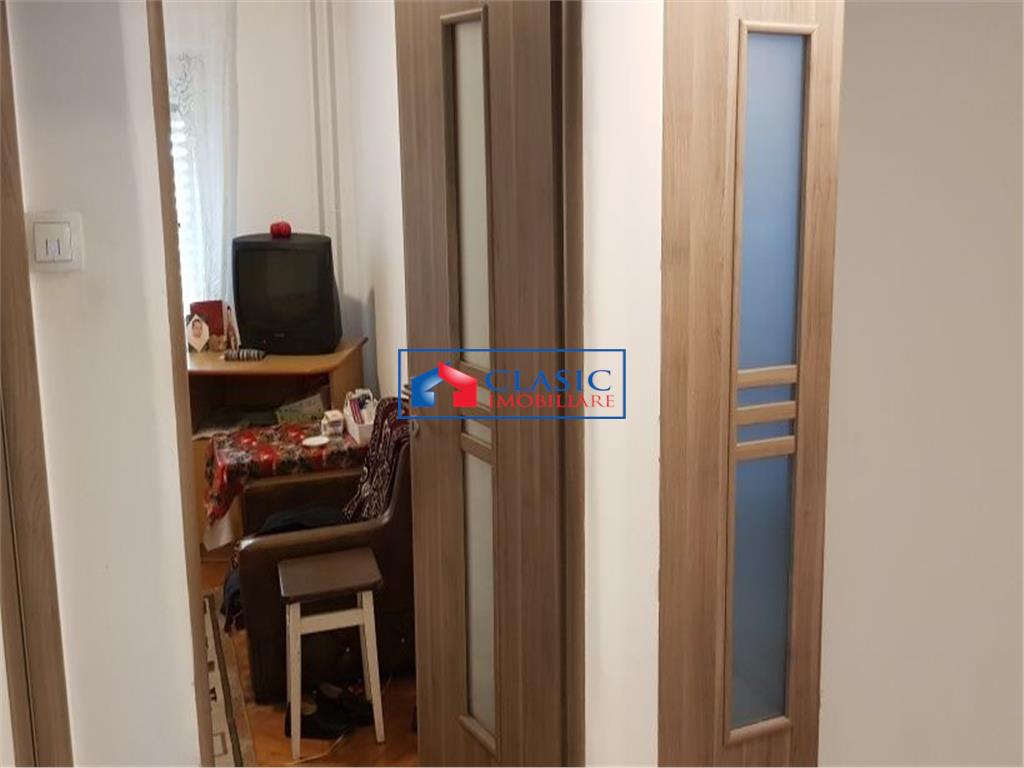 Vanzare apartament 3 camere decomandat zona Sigma Zorilor, Cluj Napoca