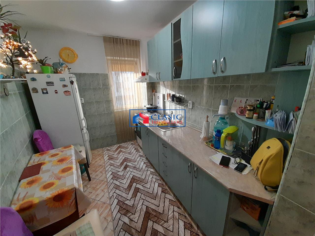 Vanzare apartament 2 camere decomandat Manastur zona Minerva, Cluj-Napoca