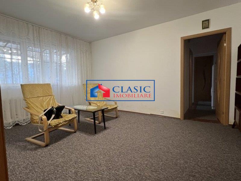 Vanzare apartament 3 camere zona Petrom Manastur, Cluj-Napoca