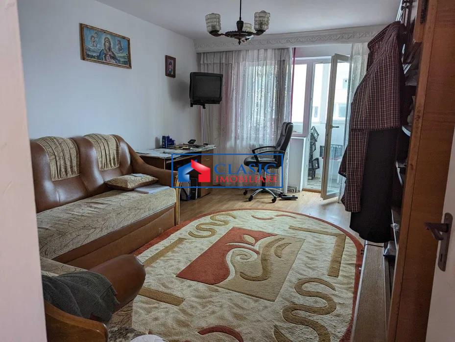 Vanzare apartament 3 camere decomandat Manastur zona BIG, Cluj-Napoca