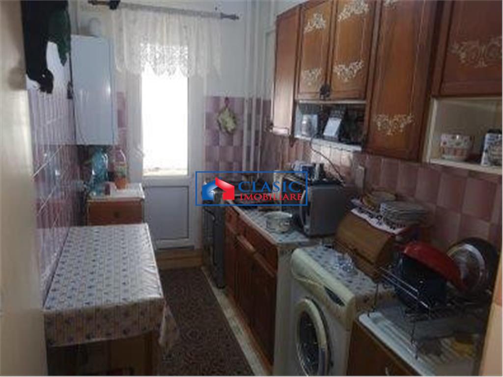 Vanzare apartament 3 camere decomandat zona BIG Manastur, Cluj-Napoca