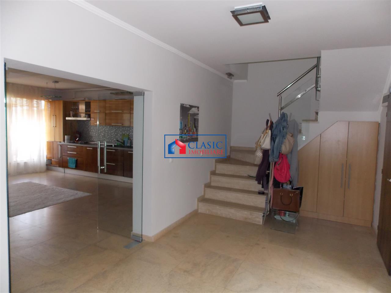 Inchiriere apartament tip penthouse 3 camere de LUX zona Baza Sportiva Gheorgheni