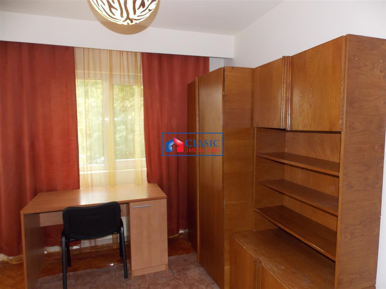Inchiriere Apartament 4 camere decomandate in Zorilor, Cluj Napoca
