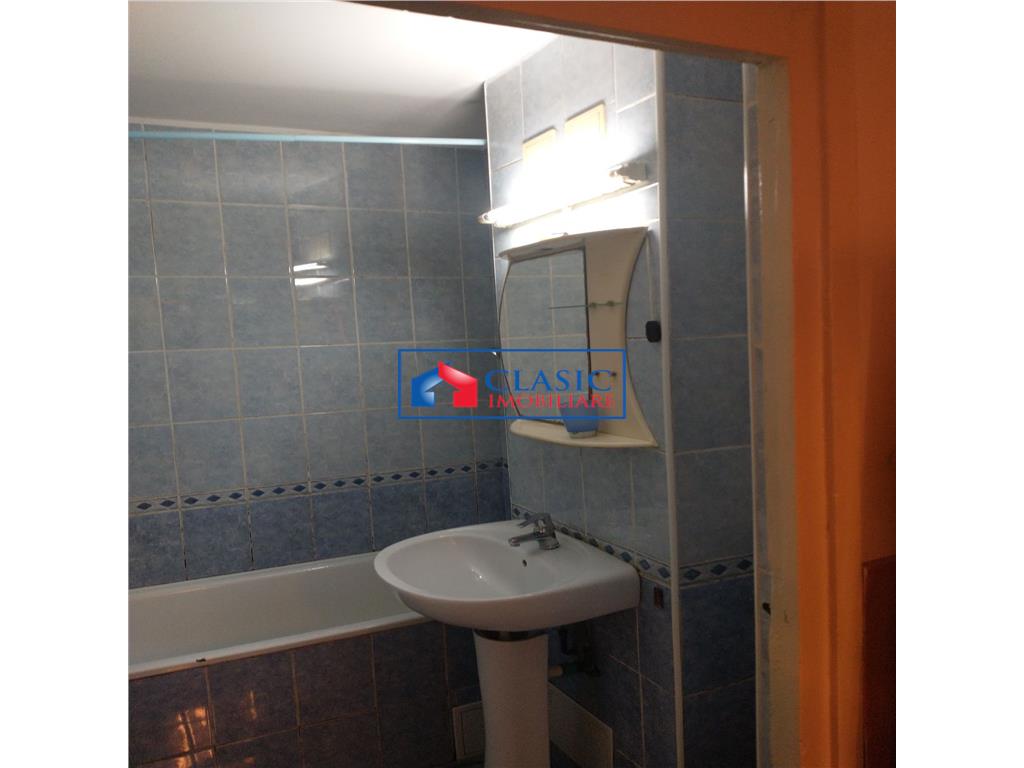 Vanzare apartament 3 camere decomandate in Marasti  zona Romstal Aurel Vlaicu, Cluj Napoca