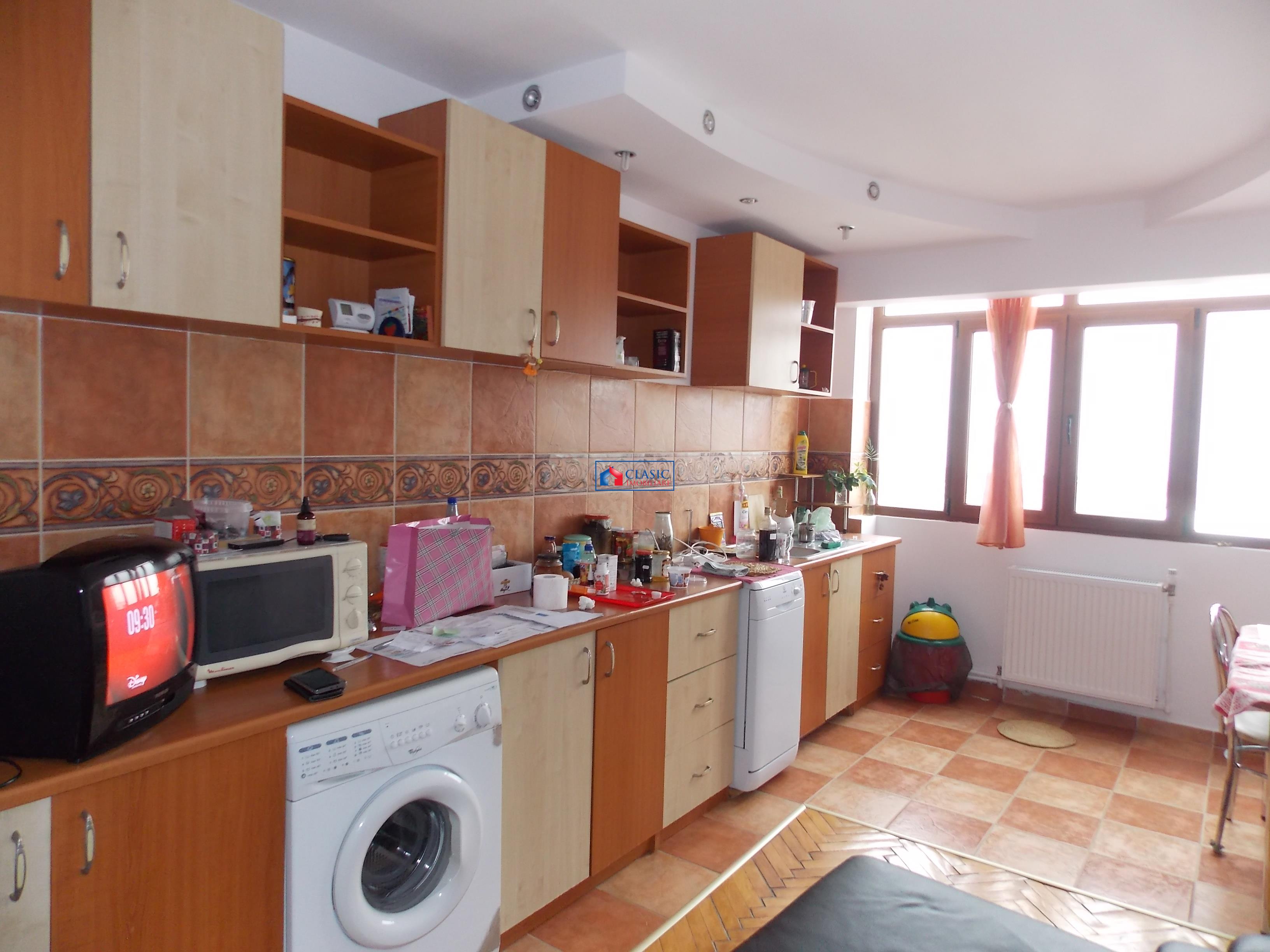 Vanzare apartament 4 camere Zorilor zona Recuperare, Cluj Napoca