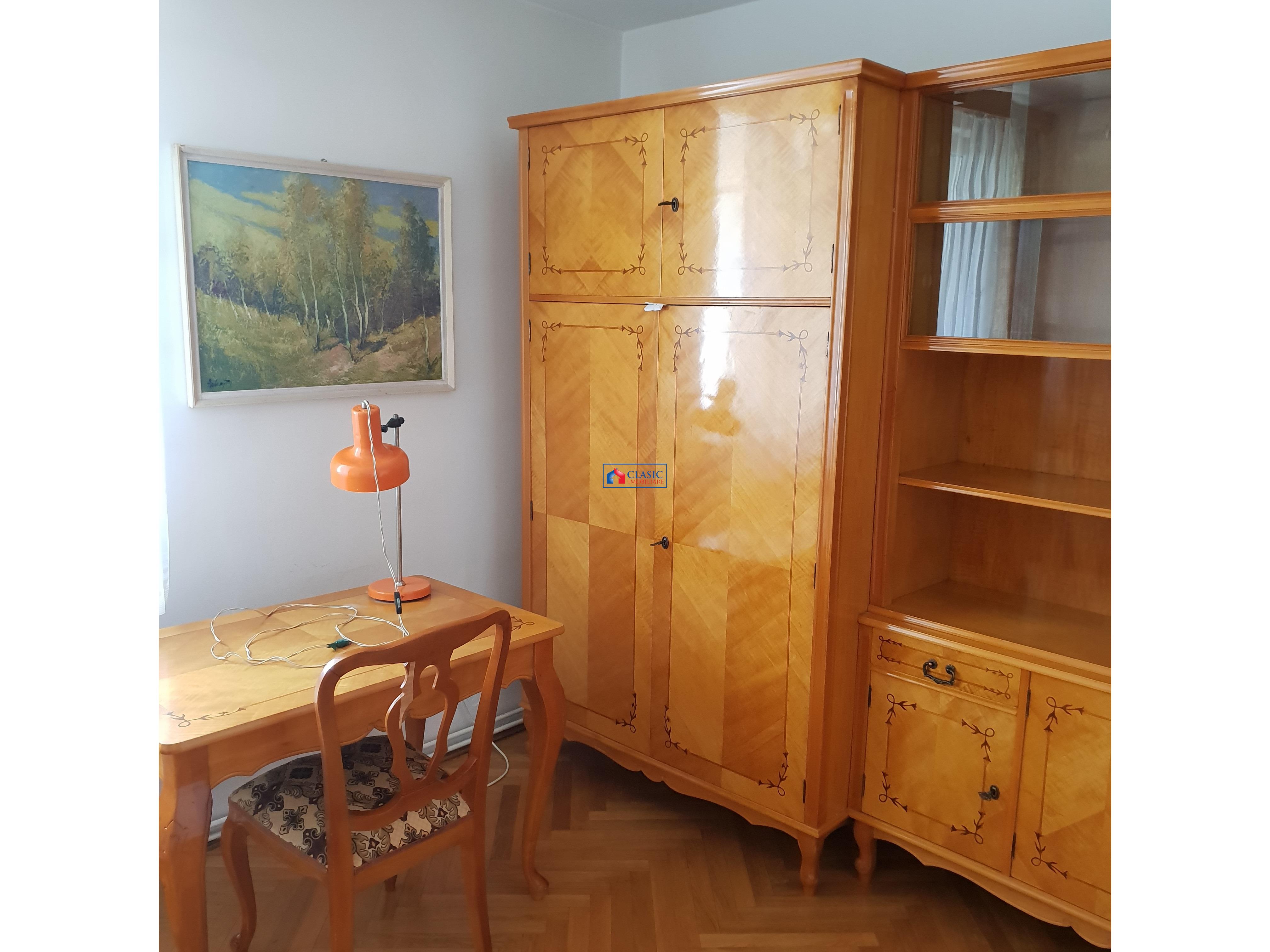 Vanzare Apartament 4 camere decomandate zona Plopilor, Cluj Napoca
