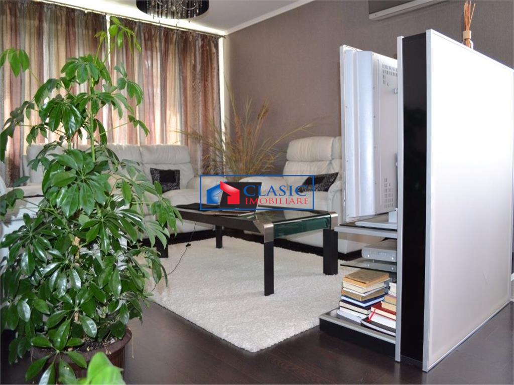 Vanzare Apartament 3 camere zona A.Muresanu, Cluj Napoca