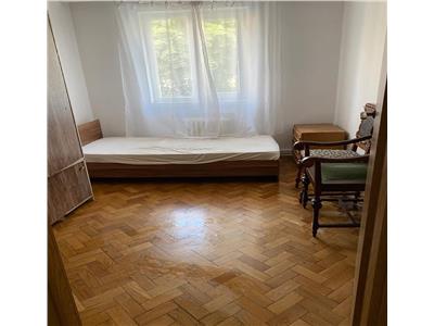 Vanzare Apartament 4 camere Piata Flora Manastur, Cluj Napoca