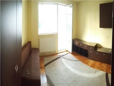 Vanzare apartament 4 camere zona Manastur, Cluj Napoca