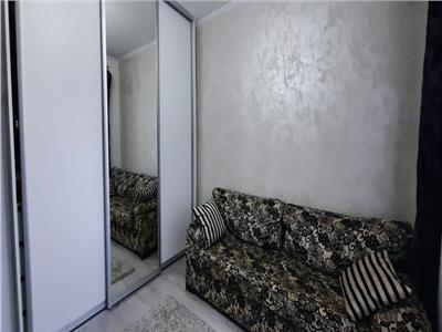 Vanzare apartament 2 camere decomandat zona Piata Flora Manastur, Cluj Napoca