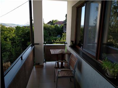 Vanzare apartament 4 camere de LUX locatie de top in Gruia  zona str Rosetti