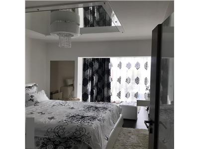 Vanzare apartament 3 camere de LUX in Zorilor  M. Eliade