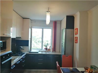 Vanzare apartament 3 camere modern in Manastur  zona Mc' Donalds, Cluj Napoca