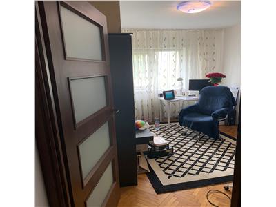 Inchiriere apartament 3 camere decomandate modern zona BRD Marasti