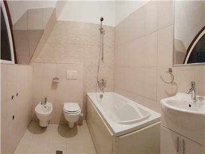 Vanzare apartament 4 camere 174 mp in Andrei Muresanu  zona Engels, Cluj Napoca