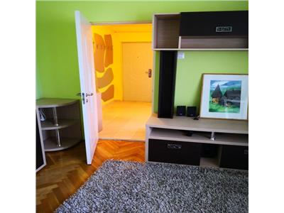 Vanzare apartament 3 camere decomandate in Grigorescu  Casa Radio