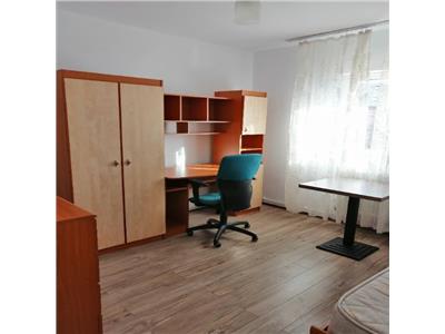 Inchiriere apartament 4 camere decomandate zona Kaufland Marasti, Cluj Napoca