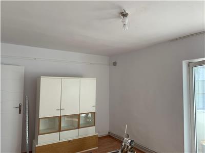 Vanzare apartament 3 camere decomandate in Manastur  Piata Ion Mester, Cluj Napoca