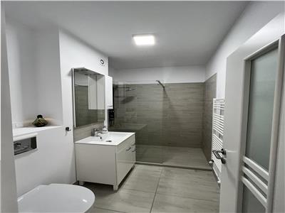 Inchiriere apartament 3 camere modern bloc nou zona Centrala  str Paris, Cluj Napoca