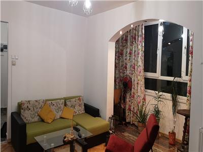 Vanzare apartament 3 camere finisat Manastur zona Colina, Cluj-Napoca