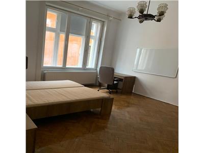 Inchiriere apartament 4 camere in Centru  Piata Unirii, Cluj Napoca