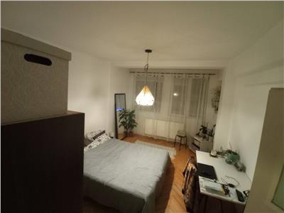 Vanzare apartament 3 camere Centru Piata Mihai Viteazu, Cluj Napoca