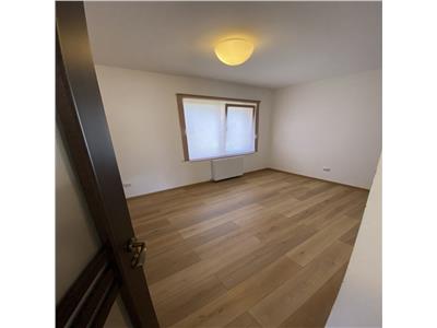 Vanzare apartament 3 camere in bloc tip vila Manastur zona Campului, Cluj Napoca
