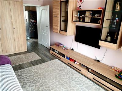 Vanzare apartament 2 camere finisat Marasti zona Farmec, Cluj Napoca