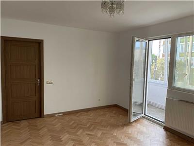 Vanzare apartament 3 camere finisat modern Manastur Flora, Cluj-Napoca