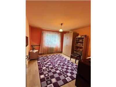 Vanzare apartament 3 camere decomandate in Manastur  zona Mc'Donalds, Cluj Napoca