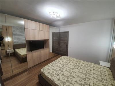 Vanzare apartament 2 camere Lux Floresti zona Centrala