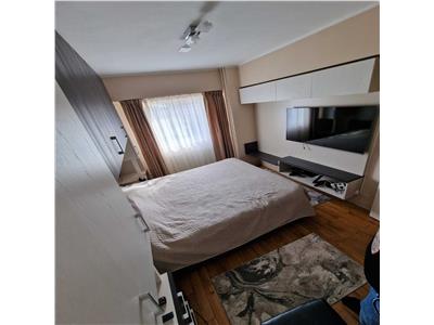 Vanzare apartament 3 camere zona Ofiice  Marasti BRD
