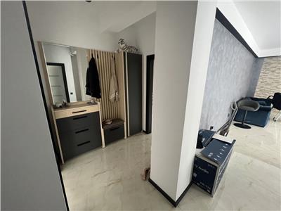 Vanzare apartament 3 camere Lux Floresti zona Panemar