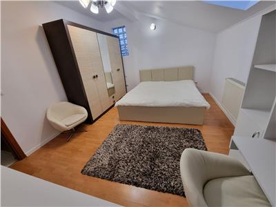 Inchiriere apartament 3 camere modern in vila zona Piata 14 Iulie Grigorescu, Cluj Napoca