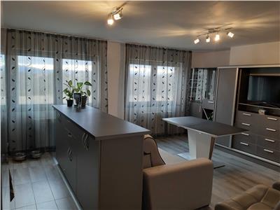 Vanzare apartament 3 camere Lux in Floresti zona BMV