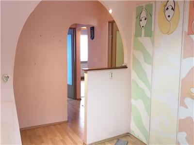 Vanzare apartament 3 camere decomandat in curs de renovare Zorilor, Cluj-Napoca