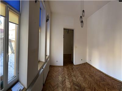 Vanzare apartament 2 camere in Centru  Piata Muzeului Cluj Napoca