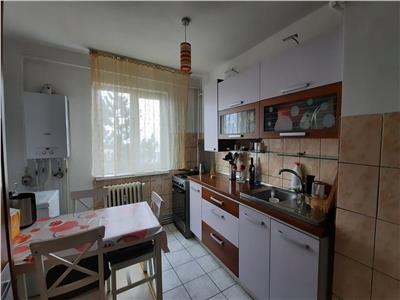 Vanzare apartament 4 camere zona Capat Primaverii Manastur, Cluj-Napoca