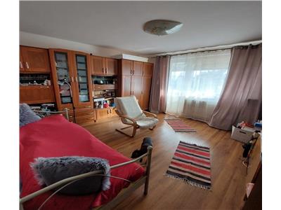 Vanzare apartament 3 camere decomandat Gheorgheni zona Royal, Cluj-Napoca