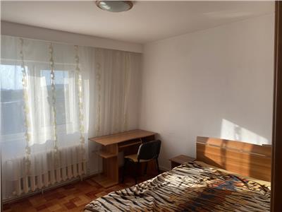 Vanzare apartament 3 camere zona Piata Zorilor, Cluj Napoca