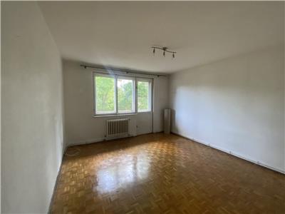 Vanzare apartament 4 camere decomandate in Gheorgheni- zona Piata Hermes, Cluj Napoca