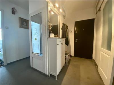 Vanzare apartament 4 camere decomandate in Grigorescu  zona Onisifor Ghibu