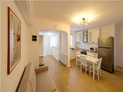 Inchiriere apartament 3 camere modern zona Centrala  strada Horea, Cluj Napoca