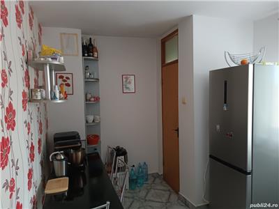Vanzare apartament o camera zona BIG Manastur, Cluj Napoca