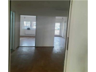 Vanzare apartament 2 camere decomandat zona BT Primaverii Manastur, Cluj Napoca