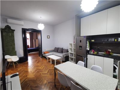 Vanzare apartament 3 camere de LUX zona Piata Unirii Centru, Cluj-Napoca