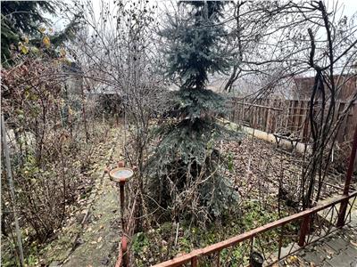 Vanzare casa individuala cu de teren de 400 mp in Gheorgheni  zona Sptimiu Albinii